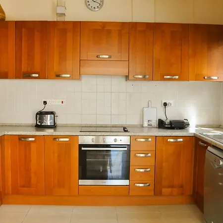 Villa Olivia, Coral Bay