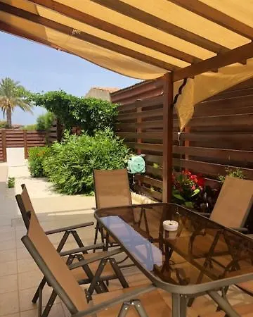 Olivia, 빌라 코럴베이